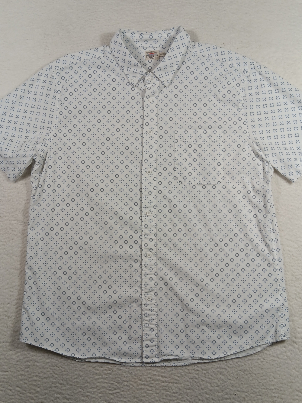 Short-Sleeve White & Blue Printed Button-Up Shirt